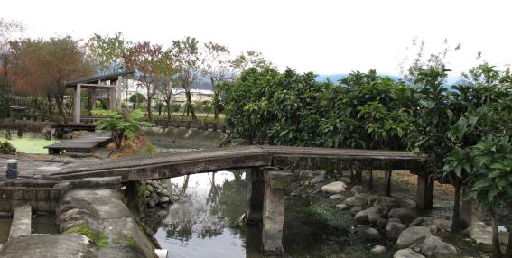 武暖石板橋